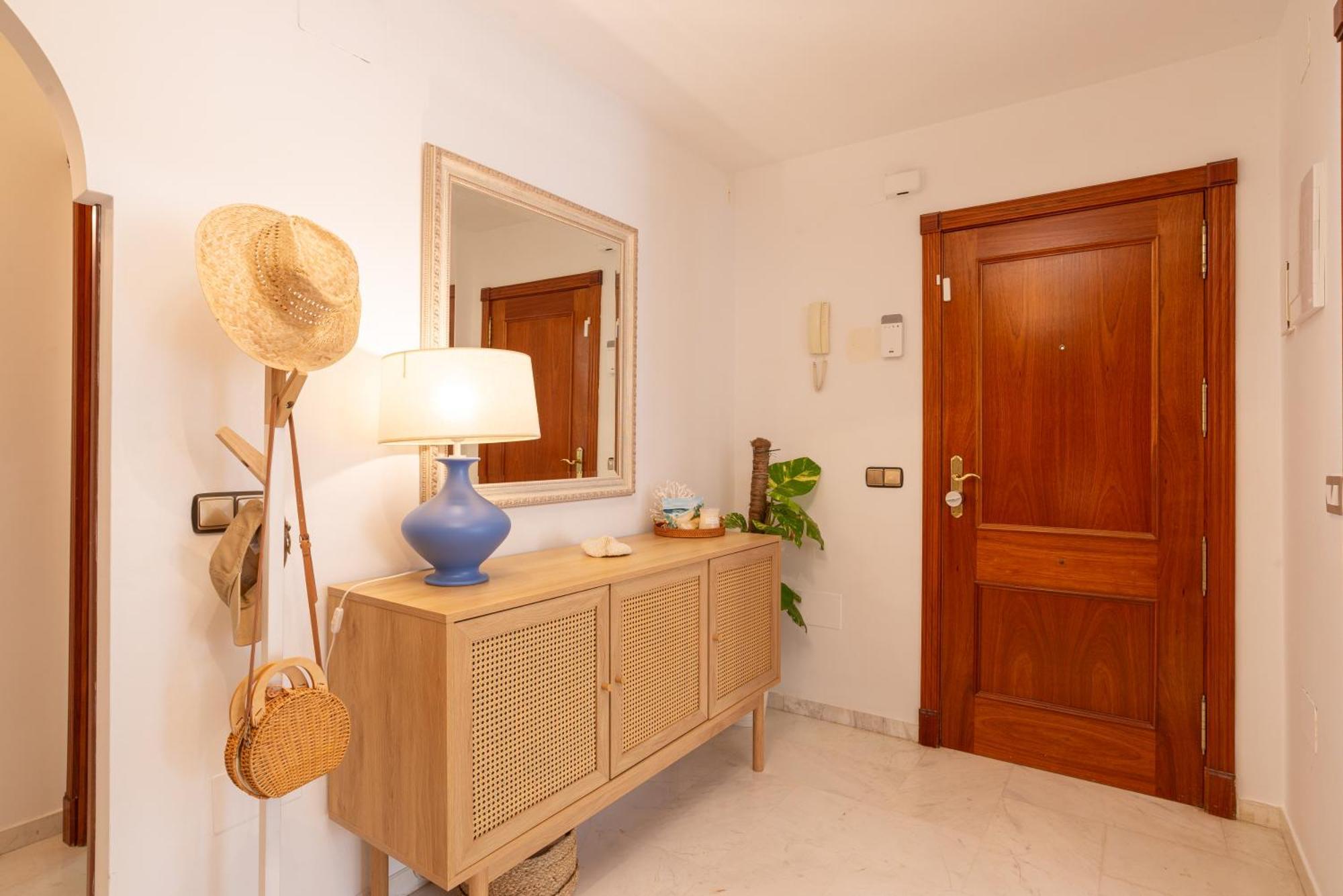 Villa Valentina - Renovated On Los Alamos Beach 托雷莫利诺斯 外观 照片