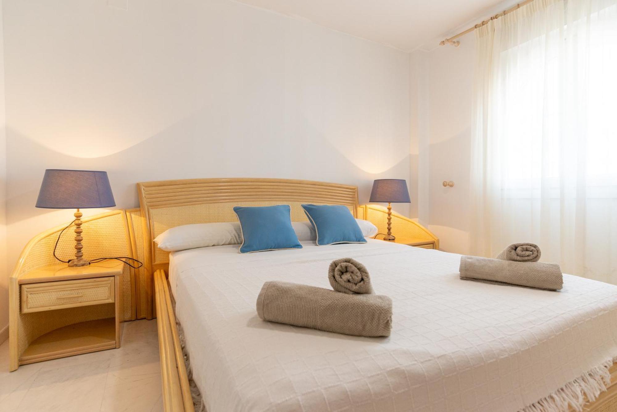 Villa Valentina - Renovated On Los Alamos Beach 托雷莫利诺斯 外观 照片